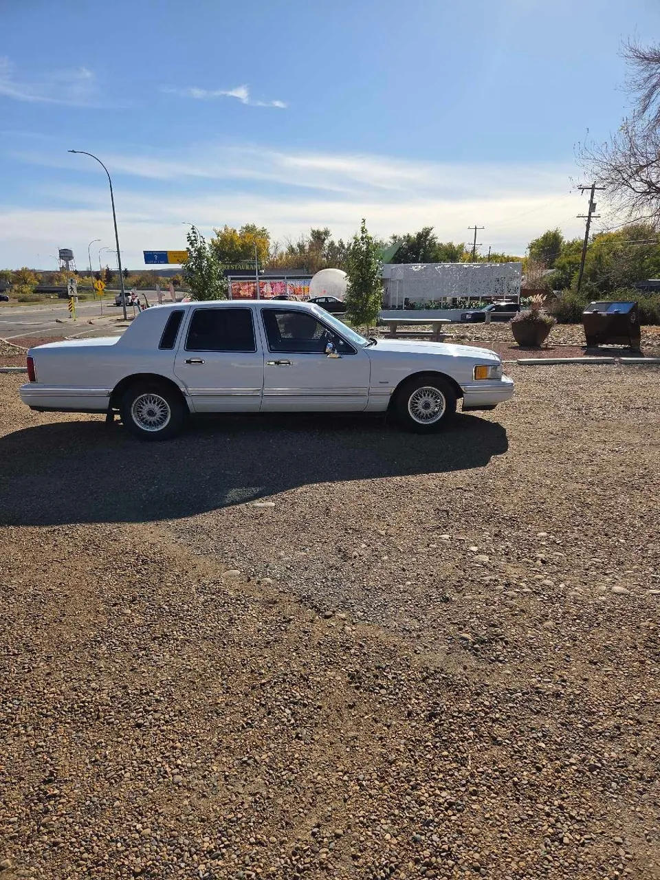 Lincoln Town Car 1993 photo 2