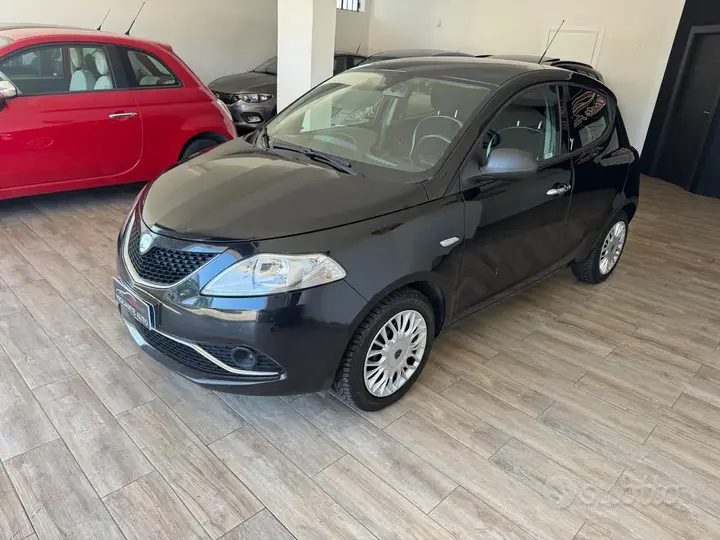 Lancia Ypsilon 2016 photo 3