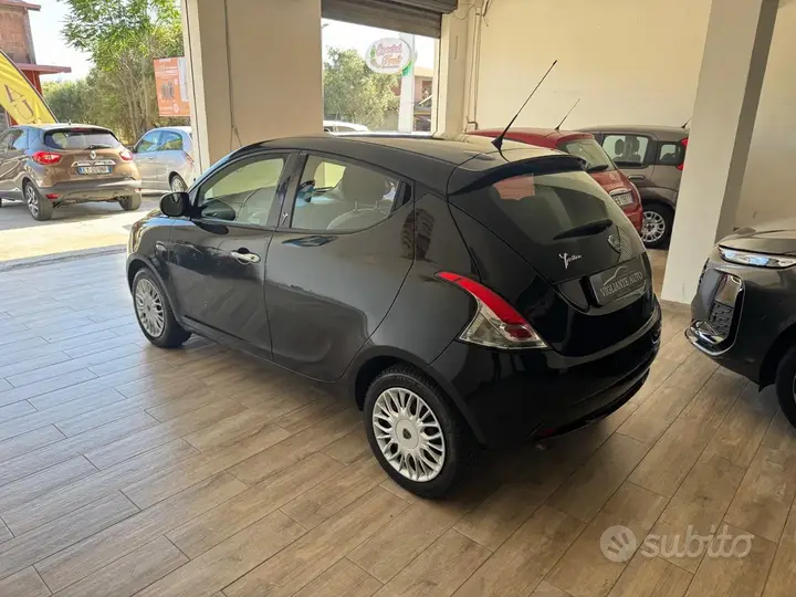 Lancia Ypsilon 2016 photo 4