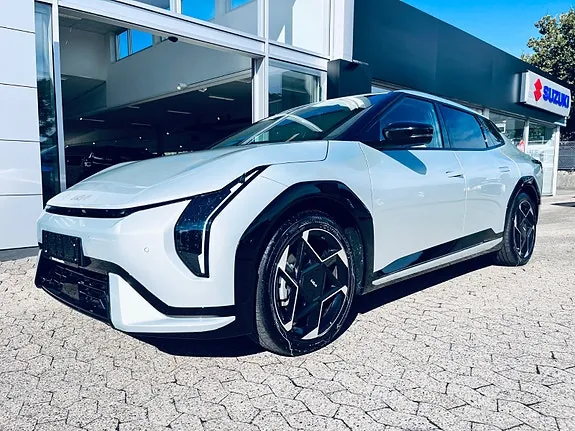 Kia Ev4 2026 photo 2