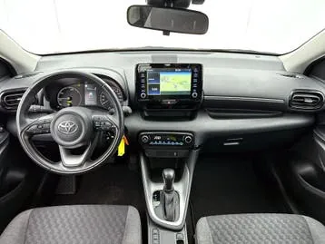 Toyota Yaris 2024 photo 3