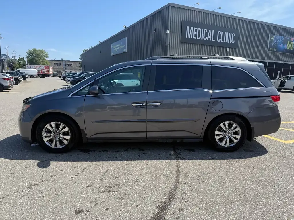 Honda Odyssey 2014 photo 2