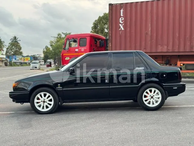 Isuzu Gemini 1989 photo 4