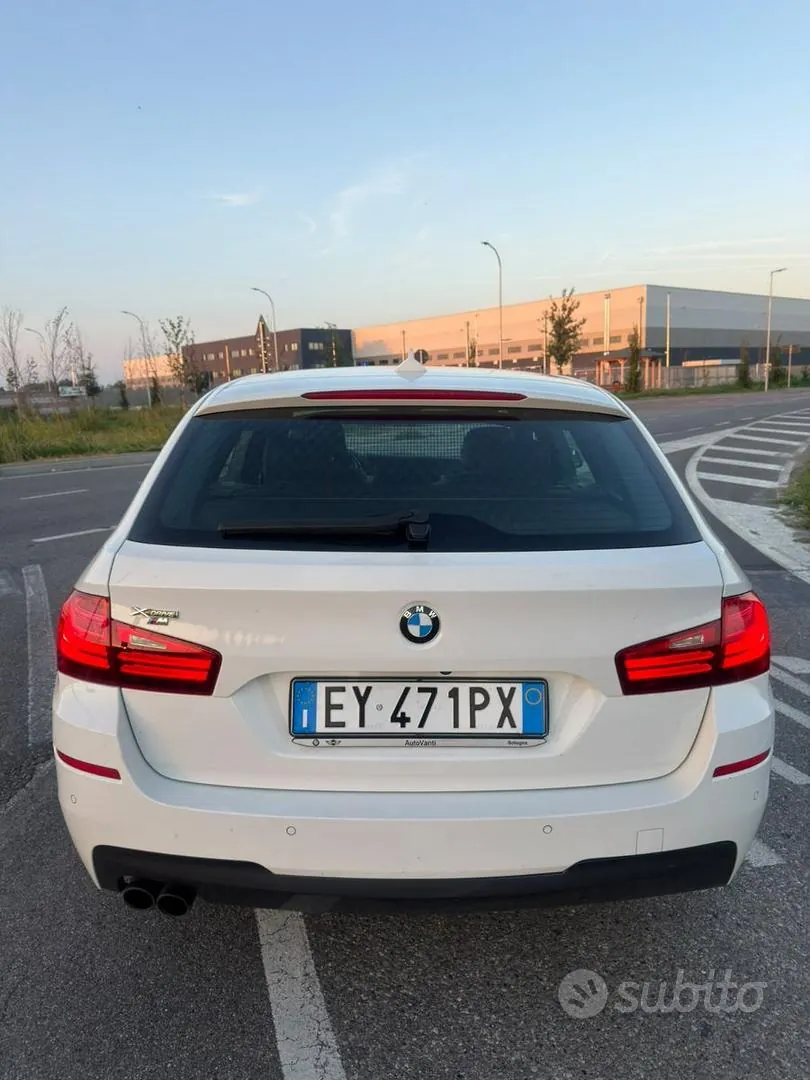 BMW 5 Series 2015 photo 3