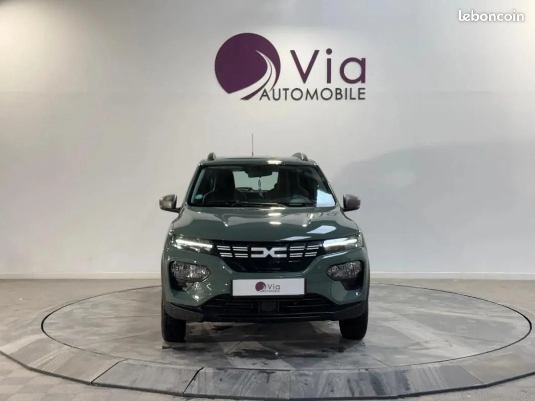 Dacia Spring 2023 photo 2