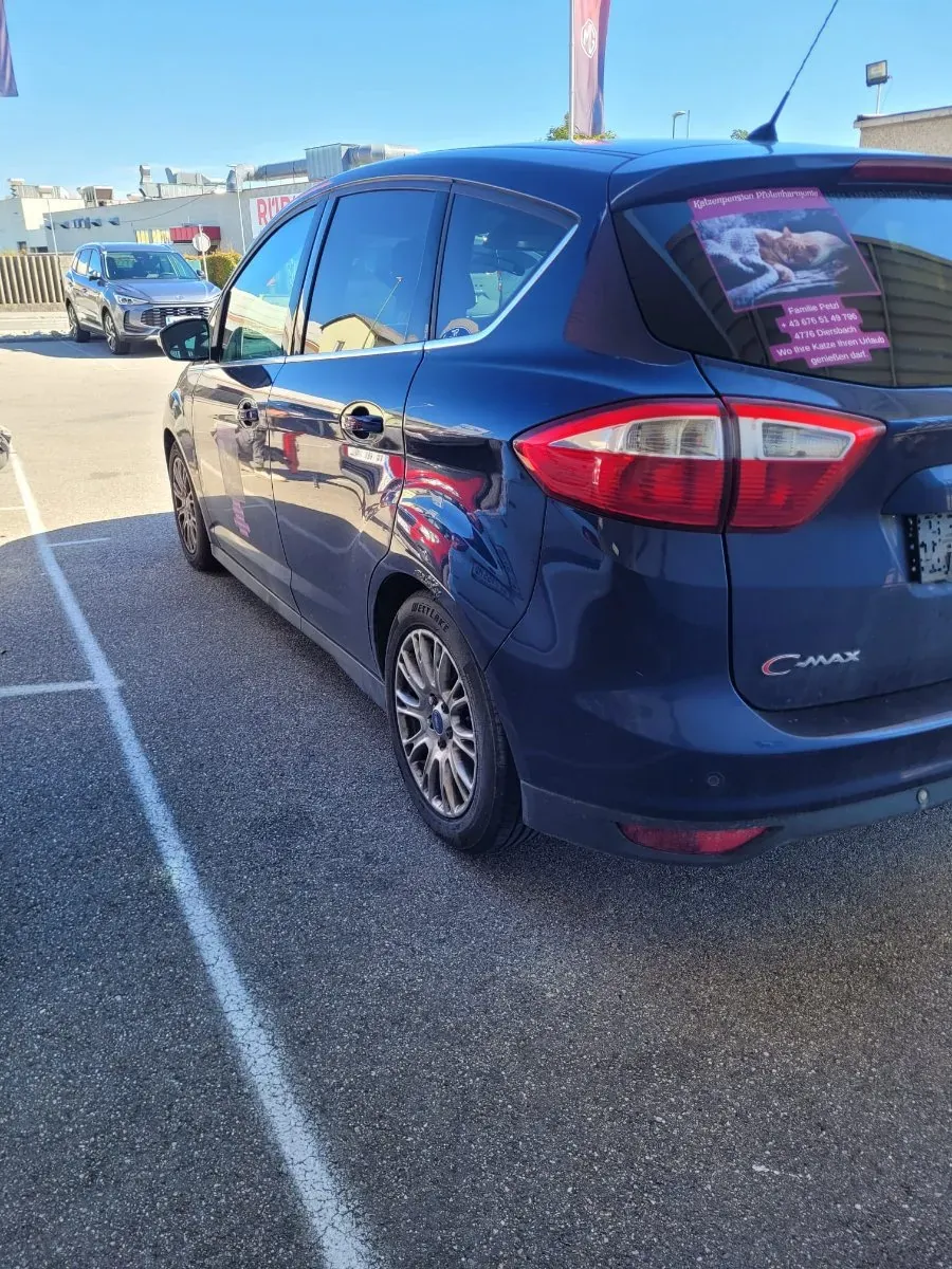 Ford C-Max 2011 photo 2