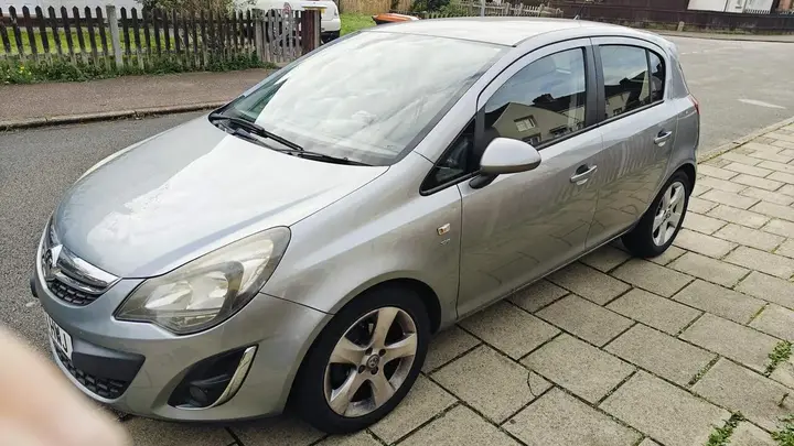 Vauxhall Corsa 2013 photo 3