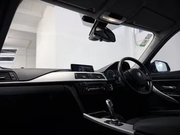 BMW 320D 2012 photo 3