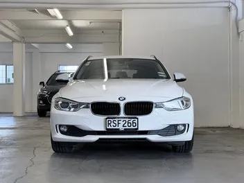 BMW 320D 2012 photo 5