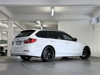 BMW 320D 2012 photo 4