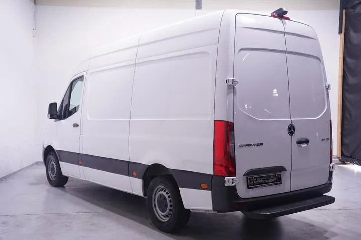 Mercedes-Benz Sprinter 2022 photo 3