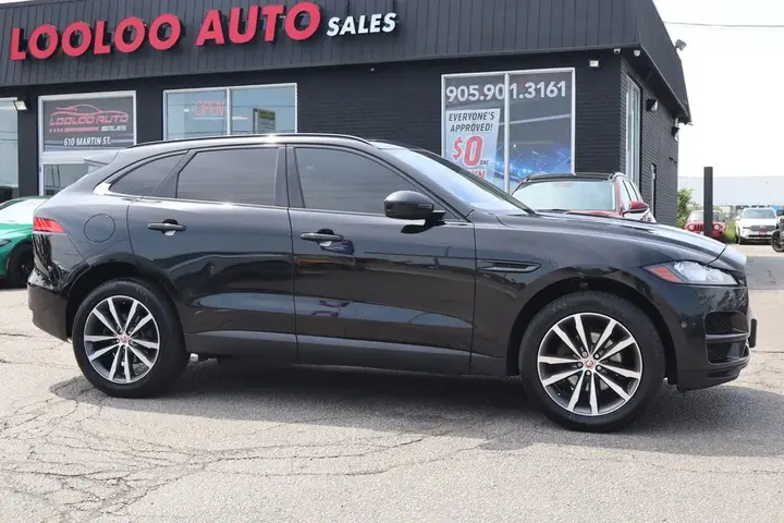 Jaguar F-Pace
