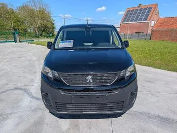 Peugeot Partner 2022 photo 2