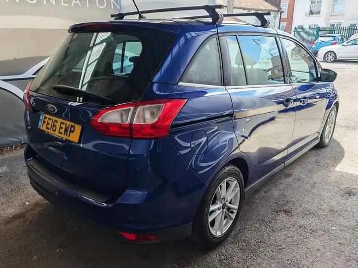 Ford Grand C-Max 2016 photo 5