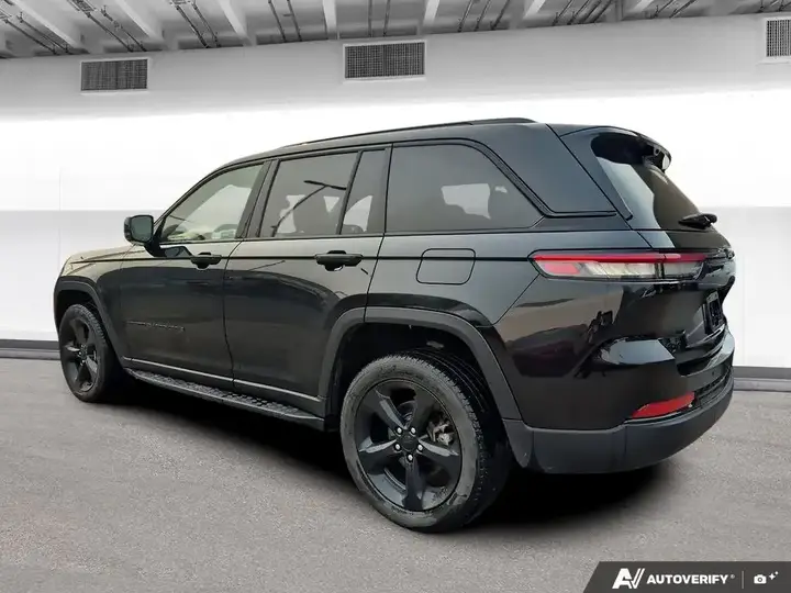 Jeep Grand Cherokee 2024 photo 5