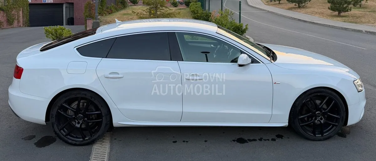 Audi A5 2013 photo 4