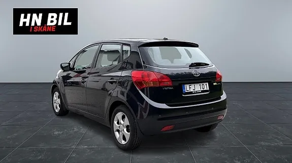 Kia Venga 2011 photo 3