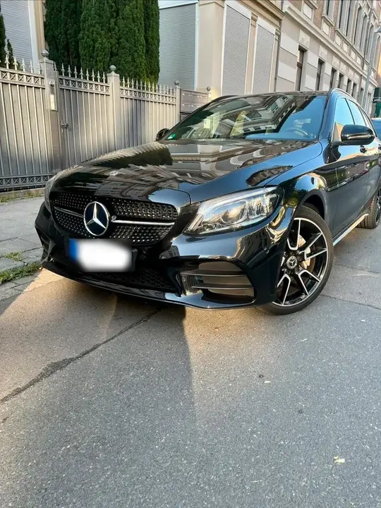 Mercedes-Benz C200