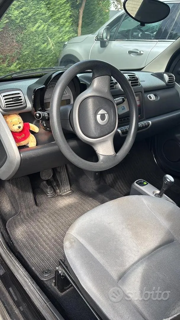 Smart Fortwo 2010 photo 4