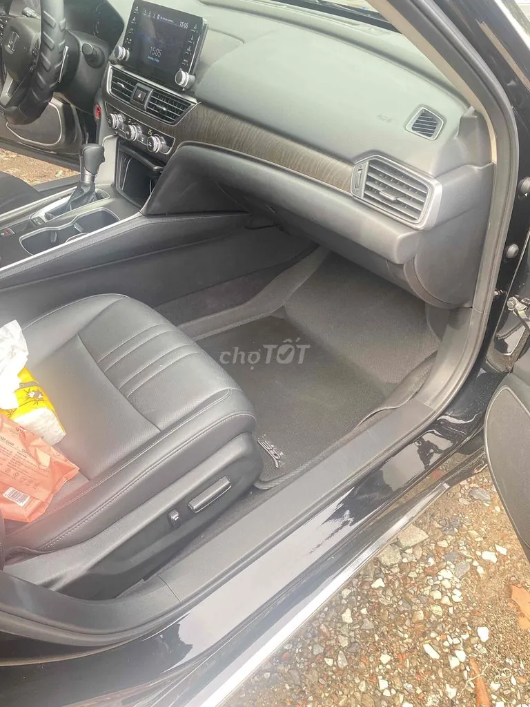 Honda Accord 2022 photo 2