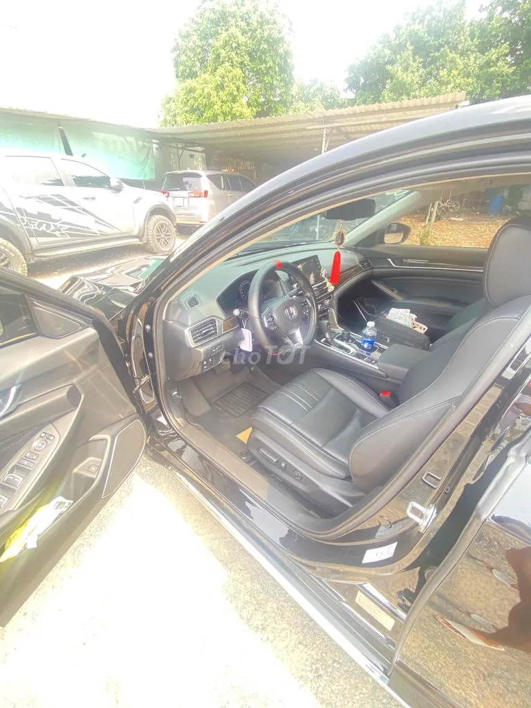 Honda Accord 2022 photo 5