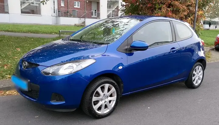 Mazda 2