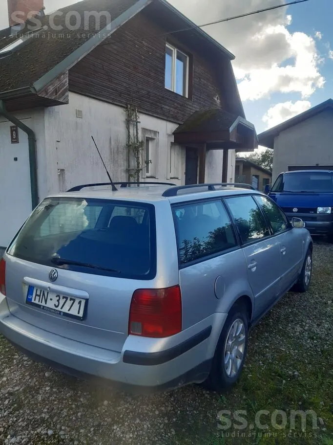 Volkswagen Passat 1999 photo 3