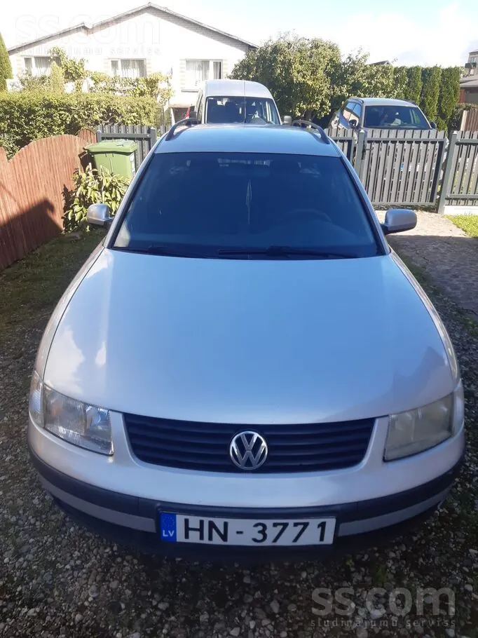 Volkswagen Passat 1999 photo 4