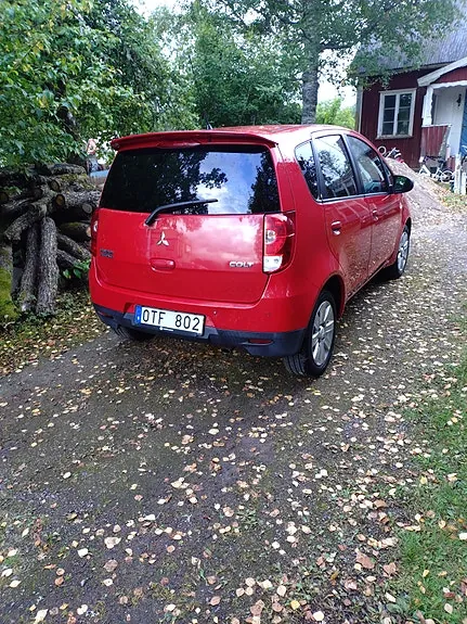 Mitsubishi Colt 2011 photo 3