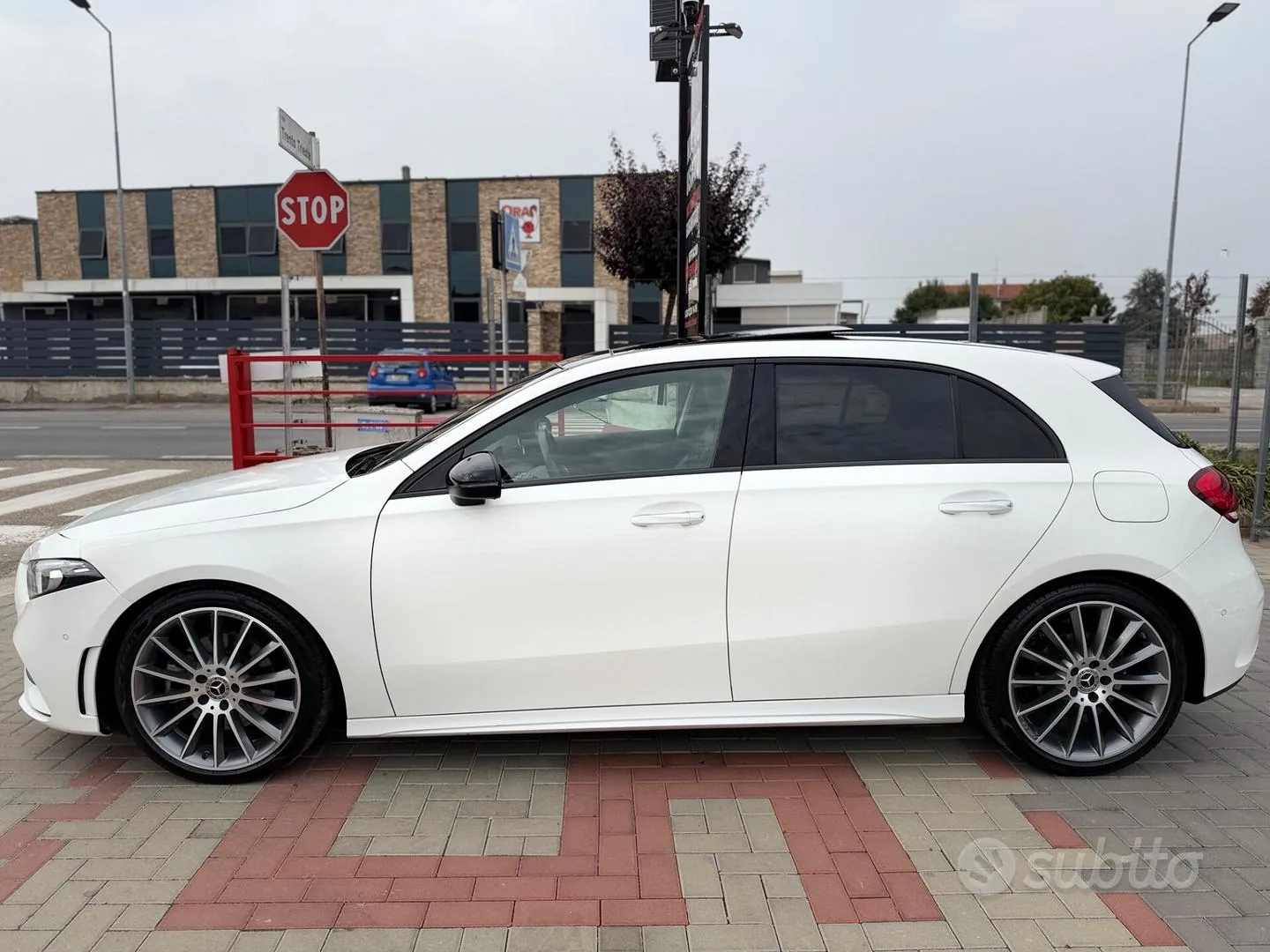 Mercedes-Benz A-Class 2021 photo 3