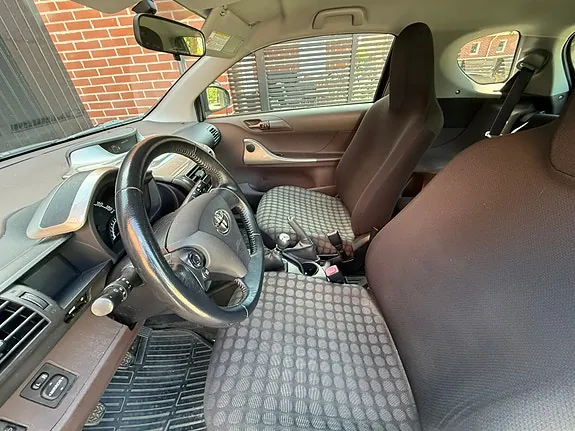 Toyota Iq 2009 photo 5