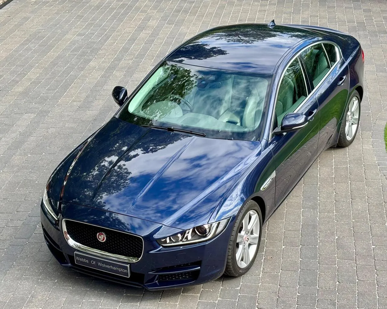 Jaguar Xe