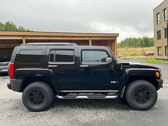 Hummer H3 2005 photo 3