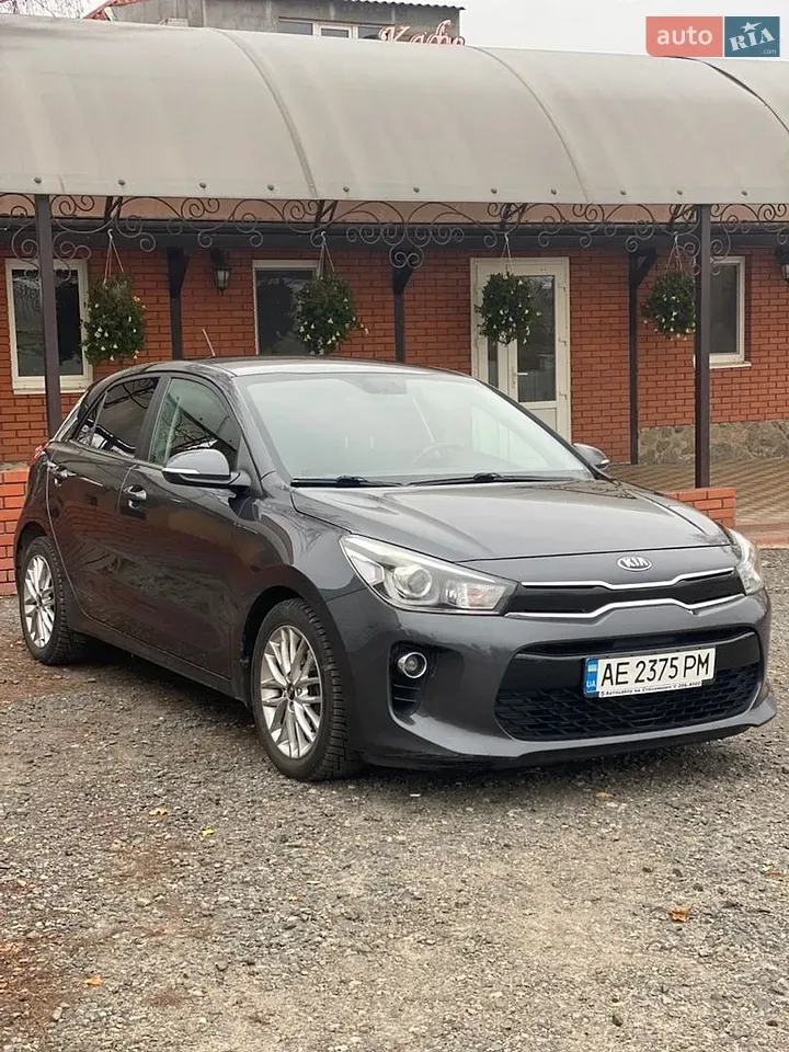 Kia Rio 2018 photo 2
