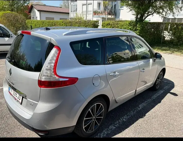 Renault Scenic 2014 photo 3