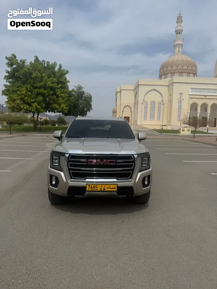 GMC Yukon 2023 photo 2