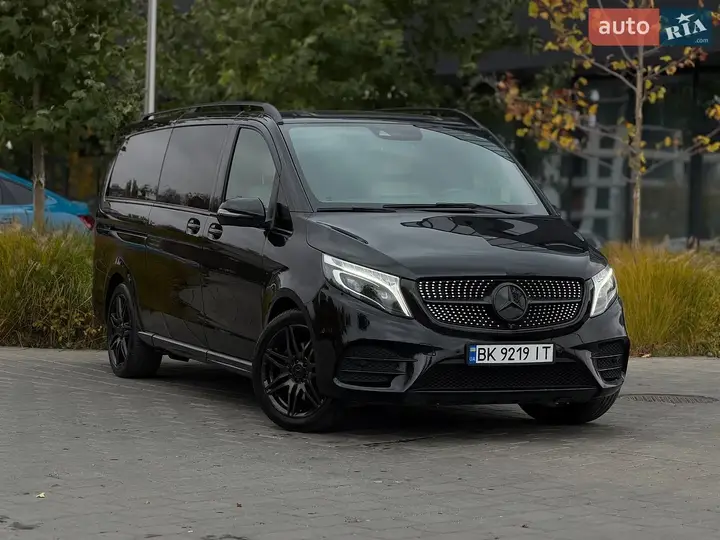 Mercedes-Benz V-Class 2021 photo 5