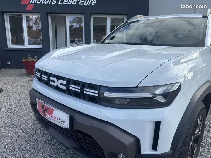 Dacia Duster 2025 photo 2