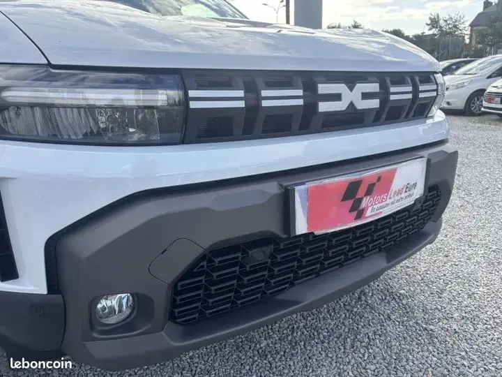 Dacia Duster 2025 photo 4