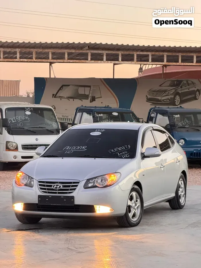 Hyundai Avante 2010 photo 2