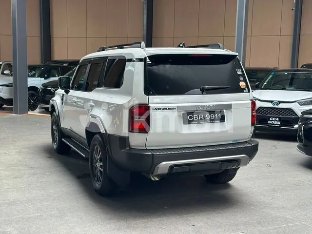 Toyota Land Cruiser Prado 2025 photo 5