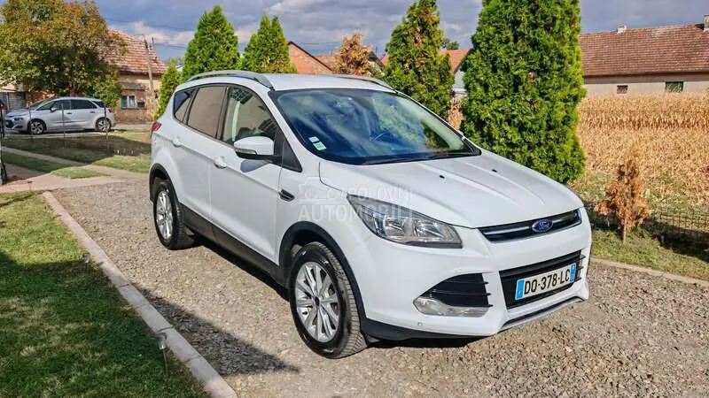 Ford Kuga 2015 photo 4