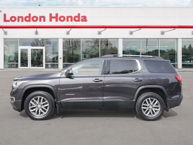 GMC Acadia 2017 photo 3