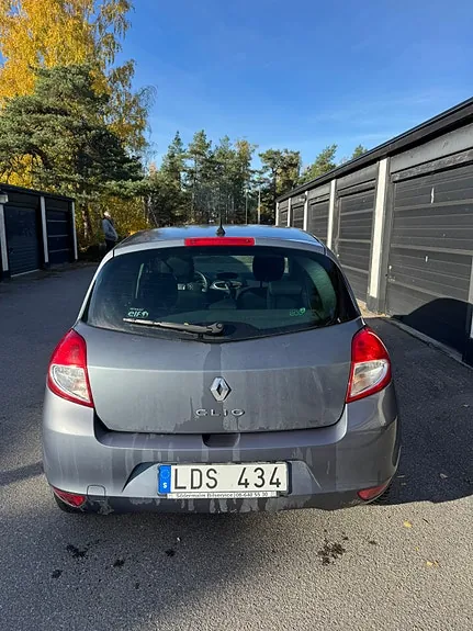 Renault Clio 2011 photo 4
