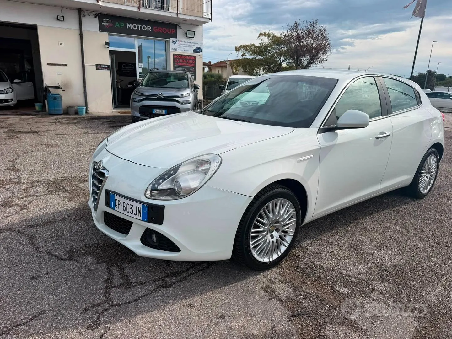 Alfa Romeo Giulietta 2012 photo 3
