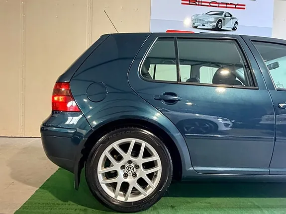 Volkswagen Golf I 2001 photo 4