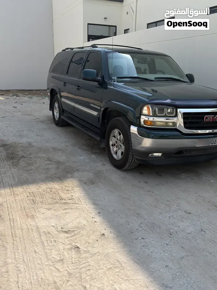 GMC Suburban 2006 photo 3