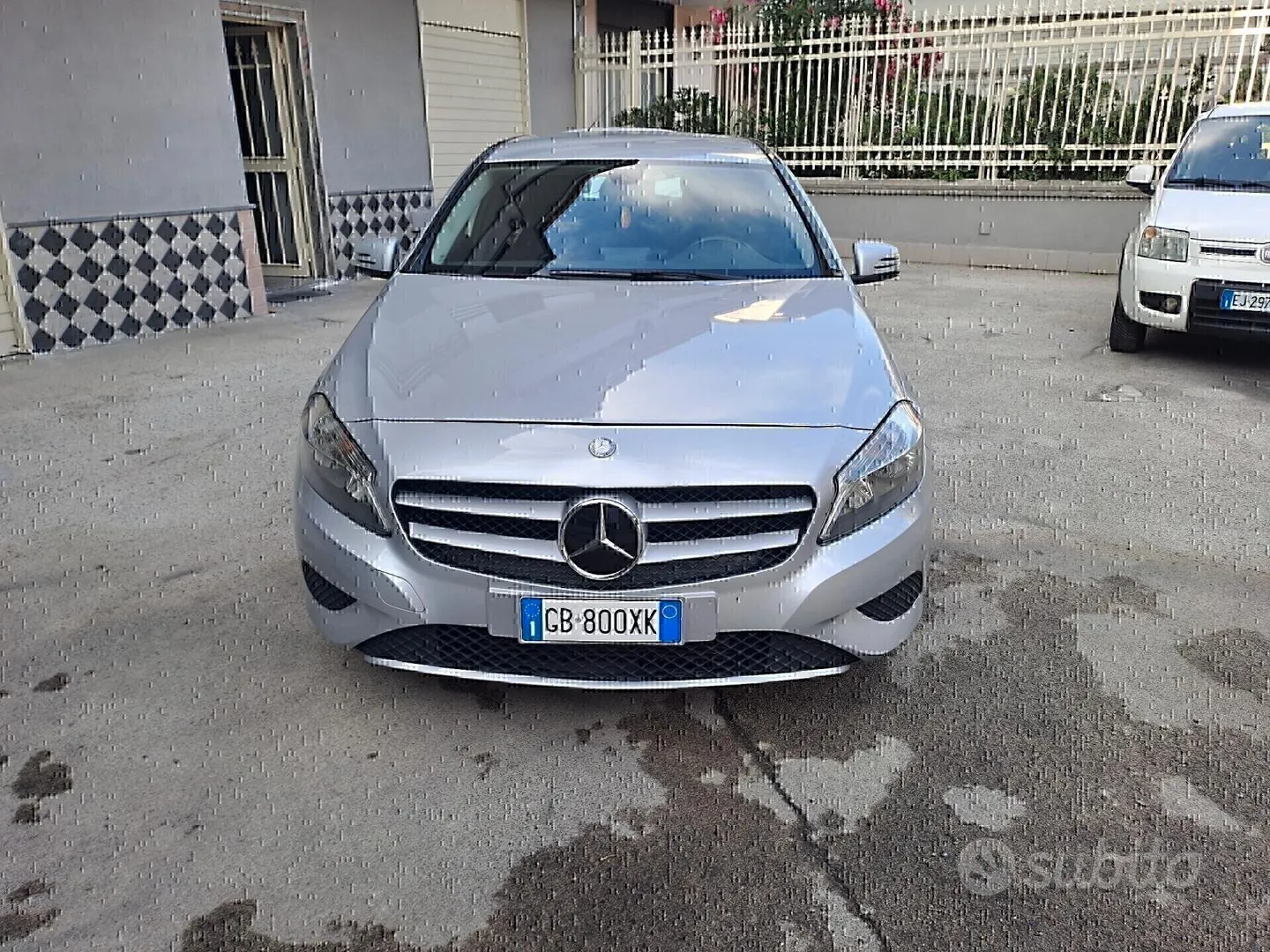 Mercedes-Benz A 160
