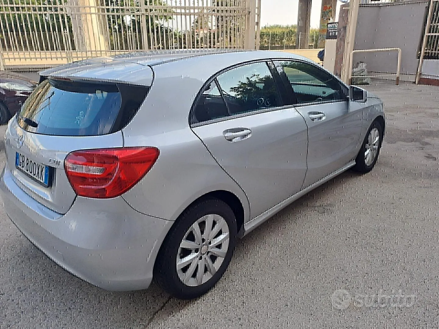 Mercedes-Benz A 160 2015 photo 5