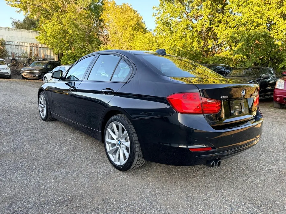 BMW 3Series 2013 photo 4